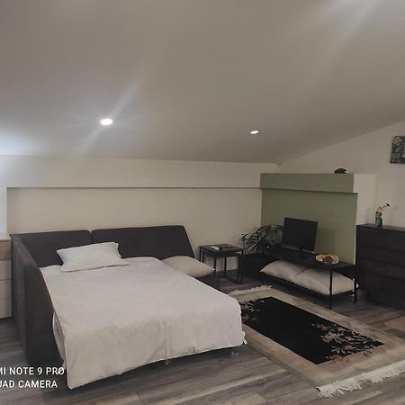Appartement Σοφίτα Καλλύνω à Thessalonique Extérieur photo