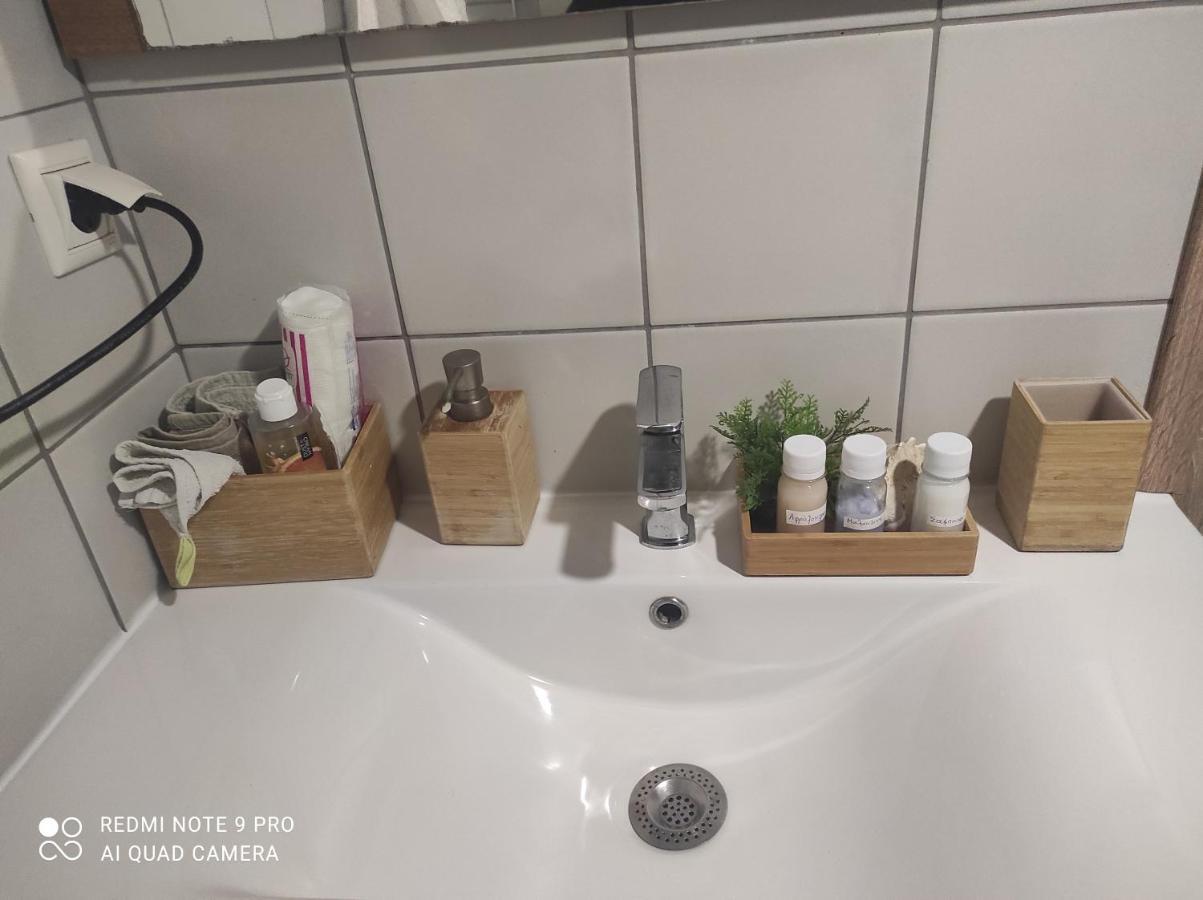 Appartement Σοφίτα Καλλύνω à Thessalonique Extérieur photo