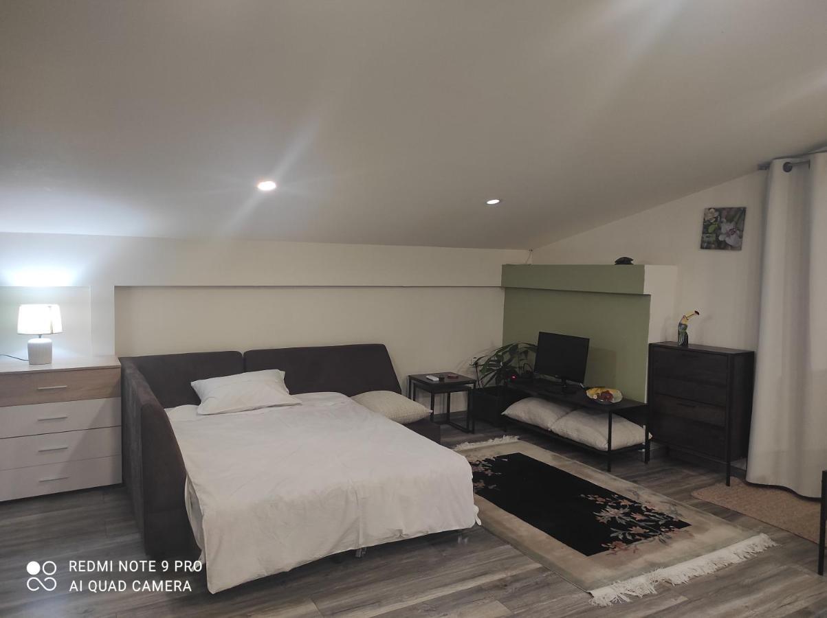Appartement Σοφίτα Καλλύνω à Thessalonique Extérieur photo
